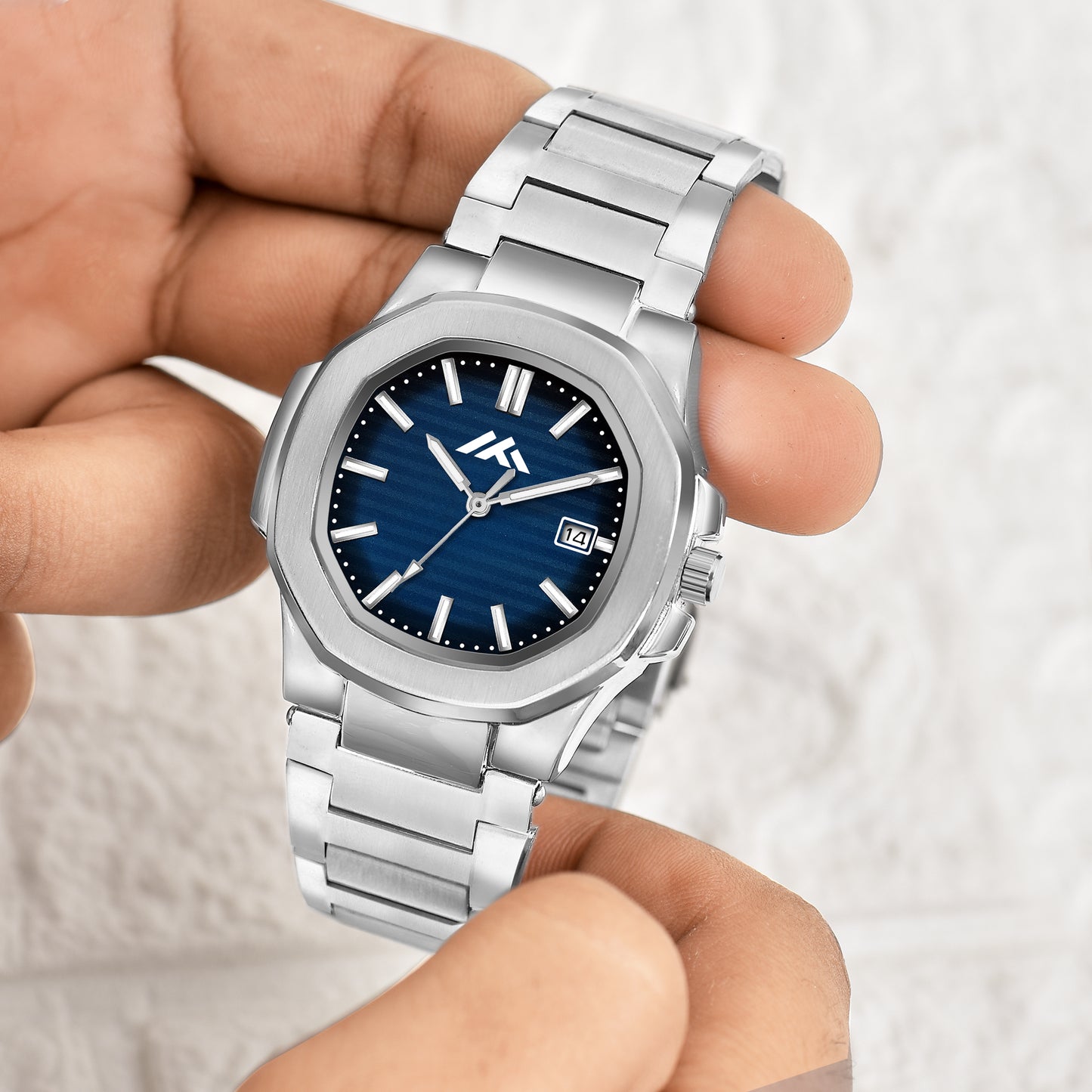 Luxury Men’s Analog Watch - style | functionality | classy design | everyday wear