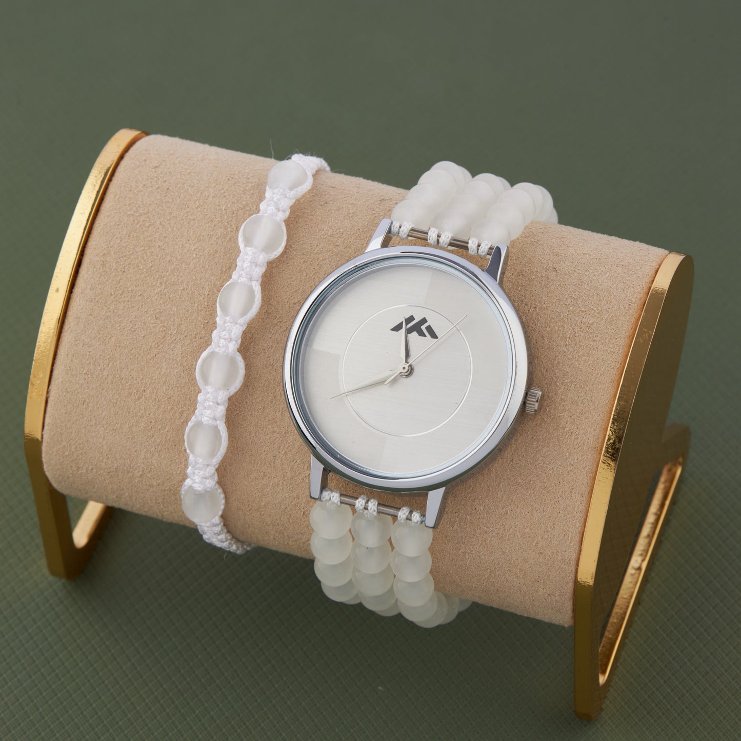 Stylish Women’s Analog Watch – Sleek & Minimalist Designed