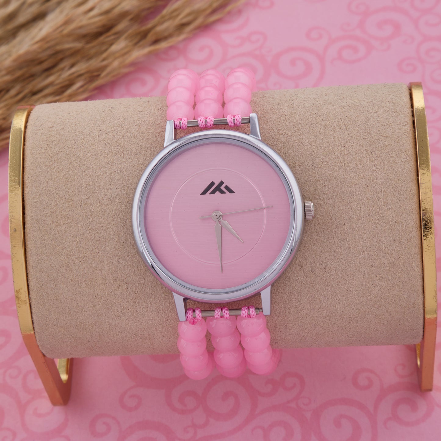 Stylish Women’s Analog Watch – Sleek & Minimalist Designed