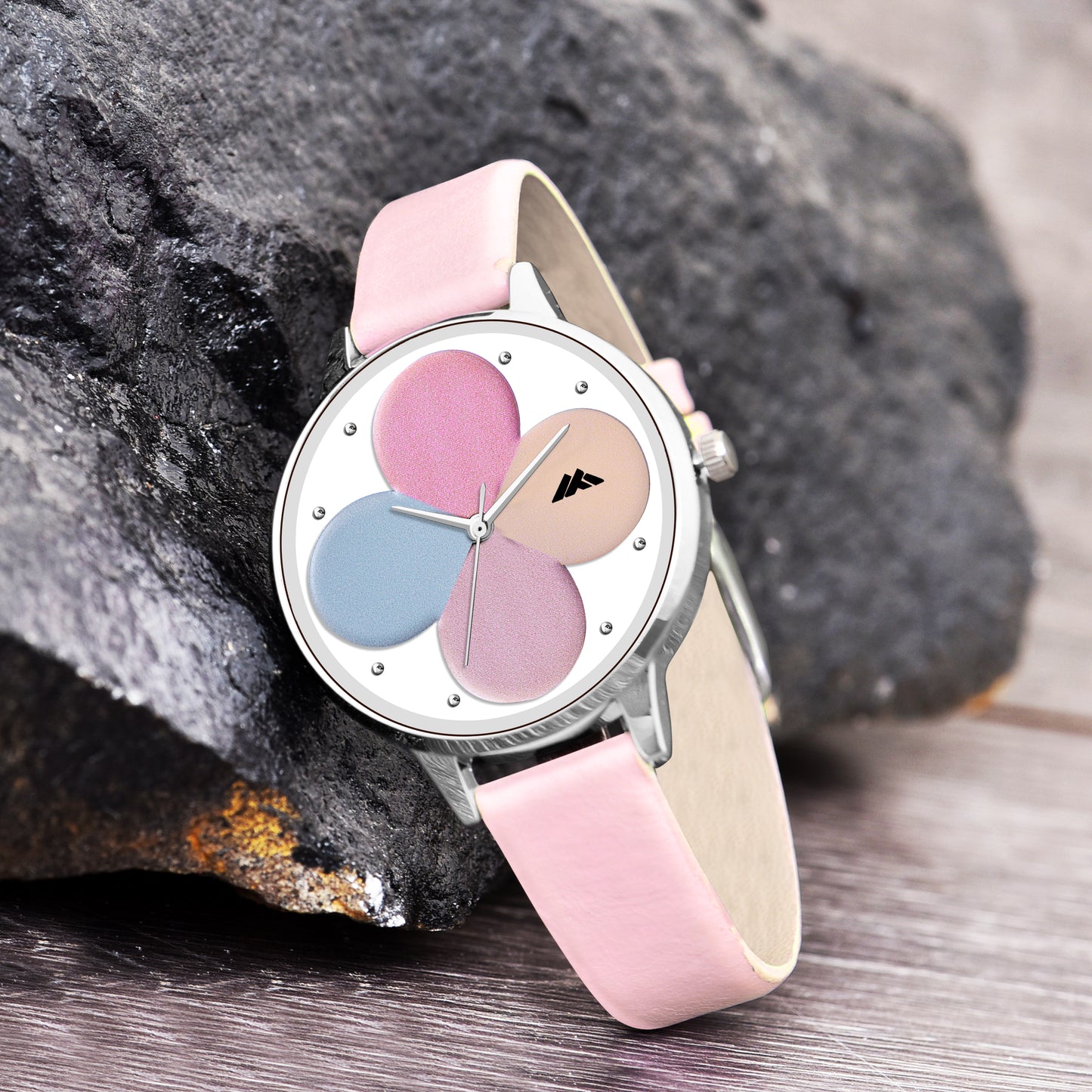Fashionable Ladies Watch β Elegant Everyday Style