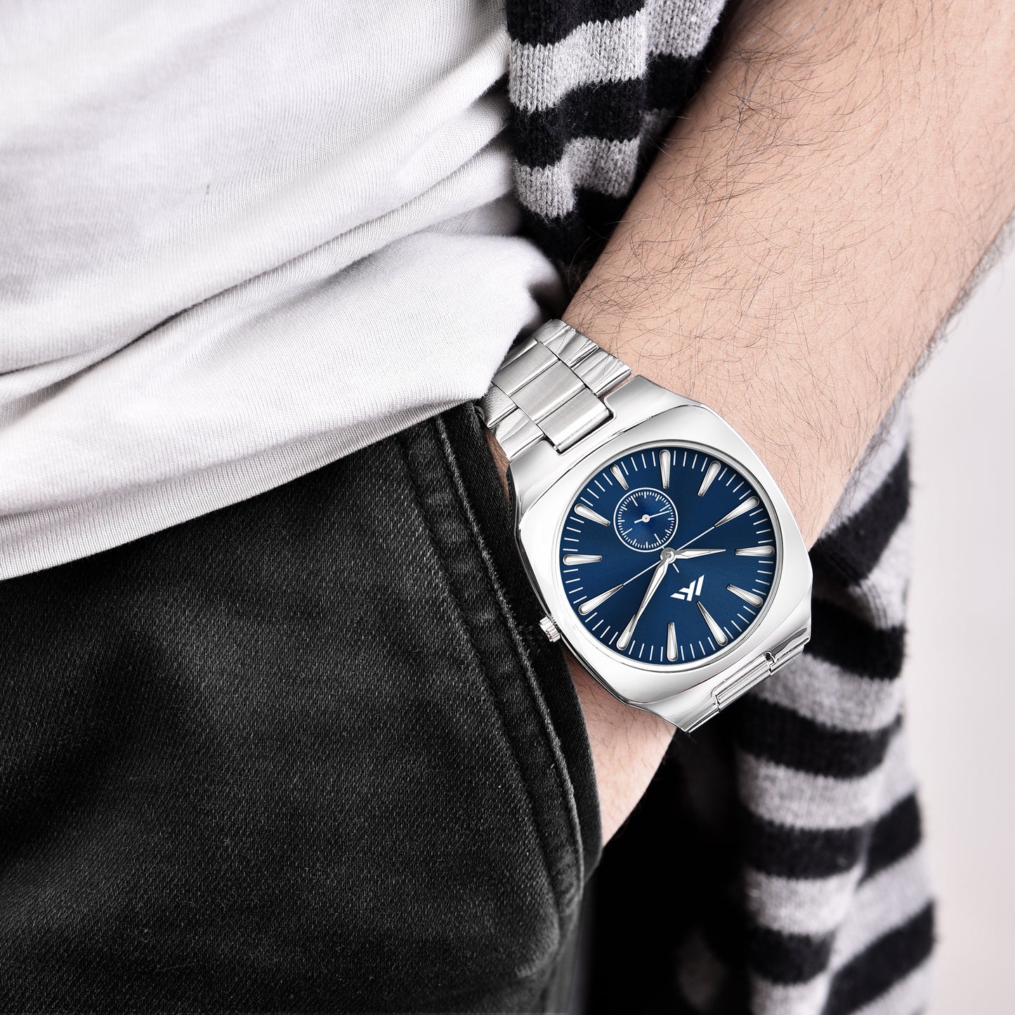 High End Men’s Watch – Perfect Gift for Him |  suitable |  effortlessly |  sophistication | semi-formal outfits