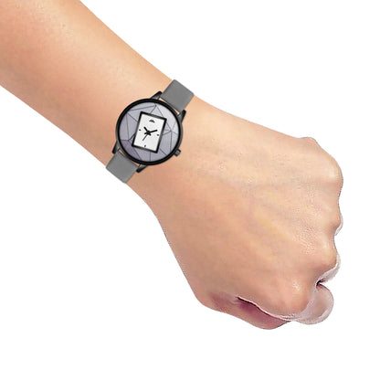 Ladies Watch with Minimal Dial – Feather Light & Ultra-Comfortable, Versatile for Every Occasion