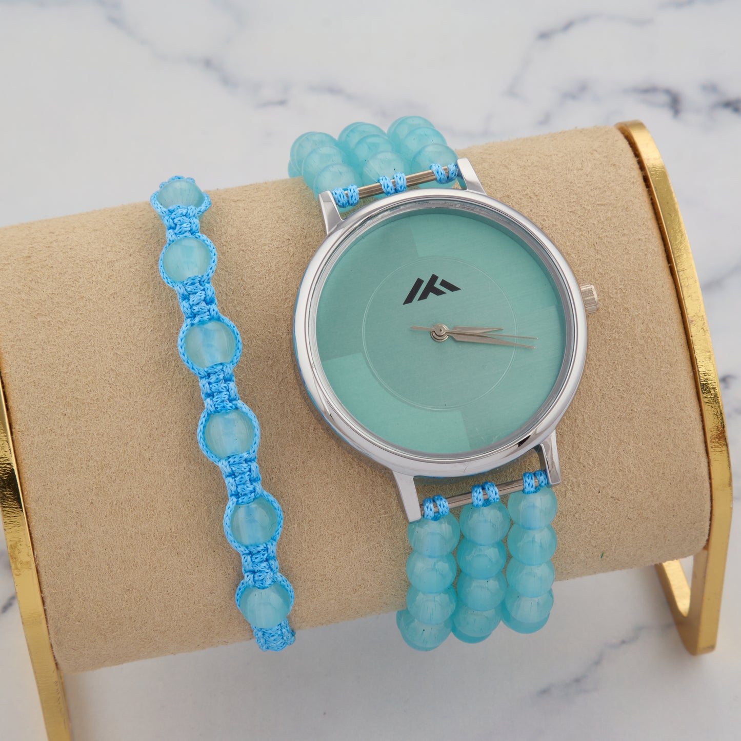 Stylish Women’s Analog Watch – Sleek & Minimalist  Designed