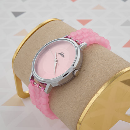 Stylish Women’s Analog Watch – Sleek & Minimalist  Designed