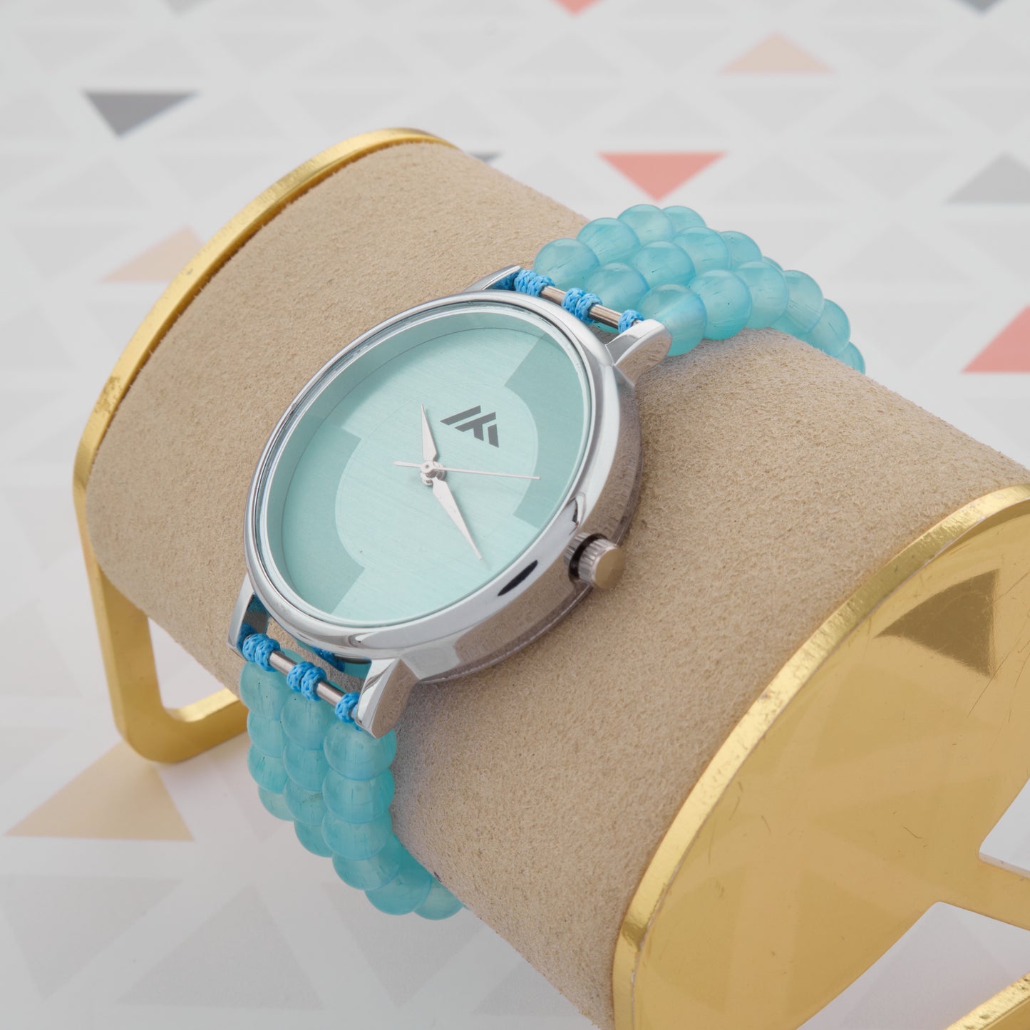 Stylish Women’s Analog Watch – Sleek & Minimalist  Designed