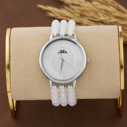 Stylish Women’s Analog Watch – Sleek & Minimalist  Designed