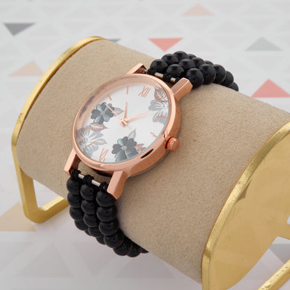Classic Dial Women’s Watch – Minimalist & Smart