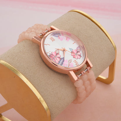 Classic Dial Women’s Watch – Minimalist & Smart